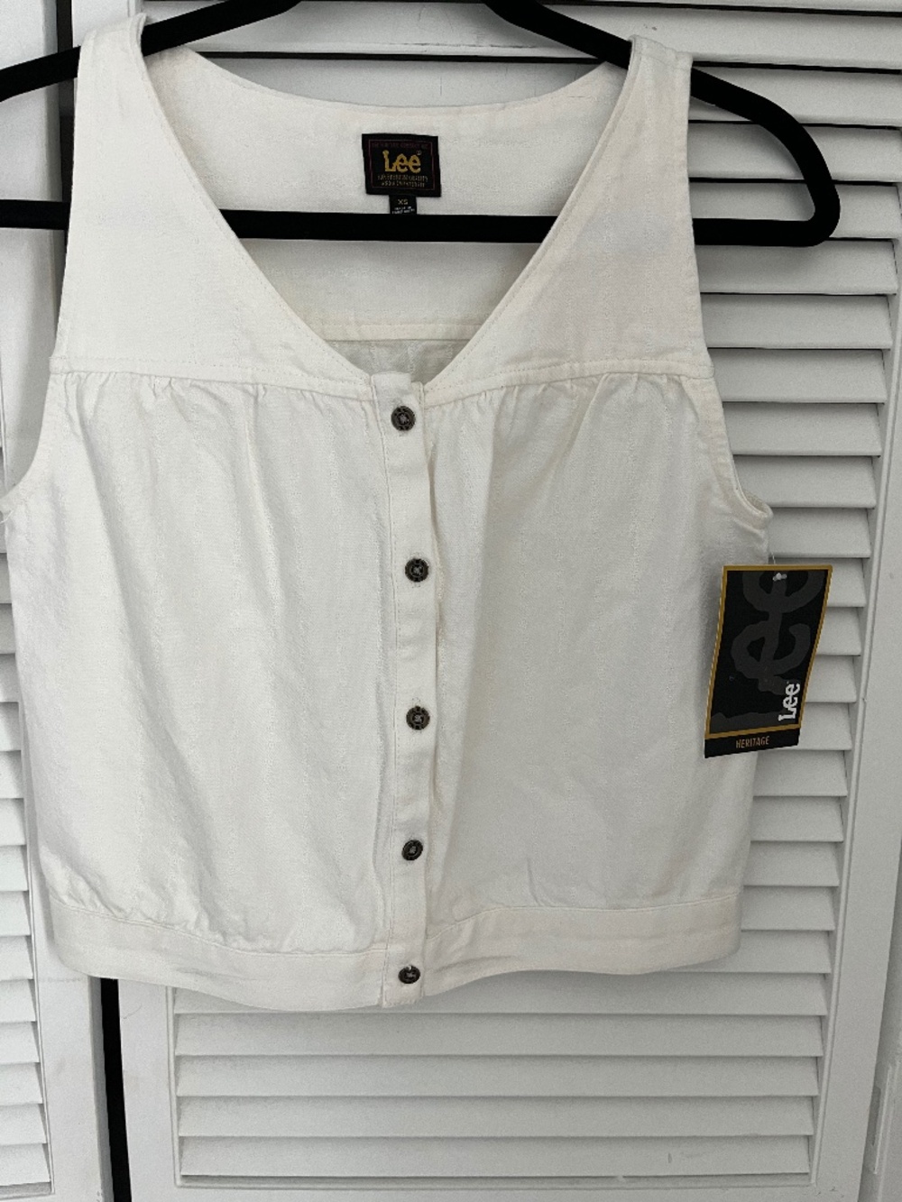 Lee White Small Stripe Tank , size XS , New with tags! Retail $23! Never worn!
